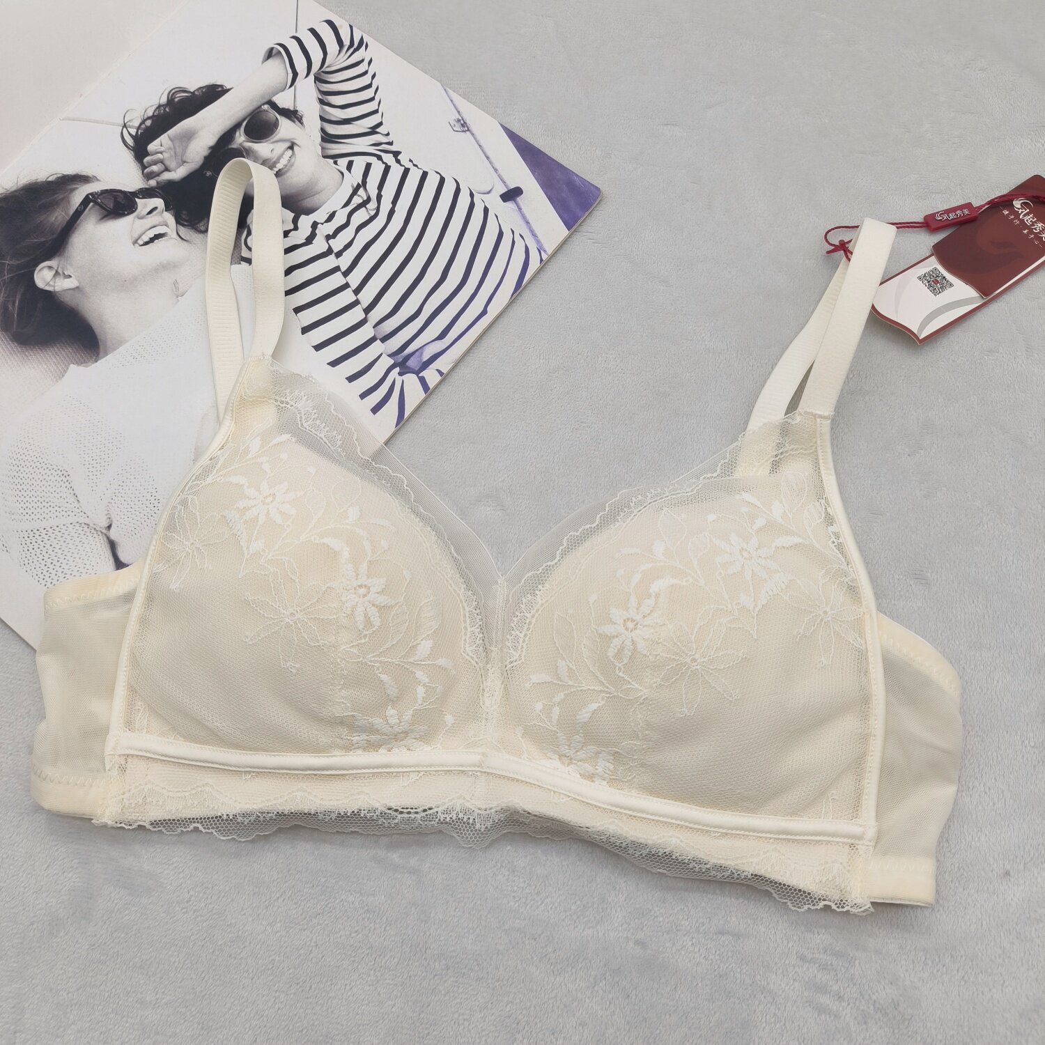 美佳美侬凤起秀美养护型文胸无插片小胸无钢圈无束缚运动女内衣