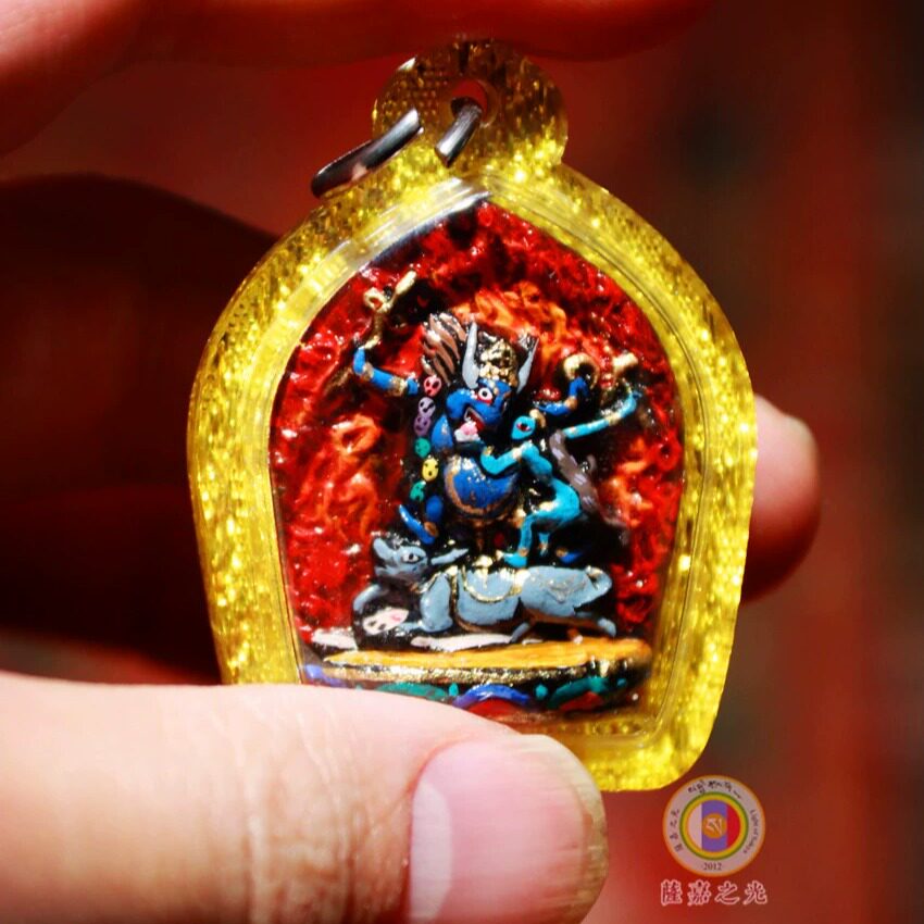 手工彩绘藏传陶质包壳 外阎罗法王 阎魔敌却甲擦擦随身佛护法吊坠