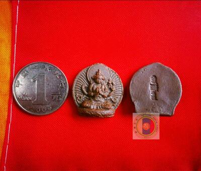 〓萨迦之光 帮您造佛像〓 四臂观音擦擦 02-081