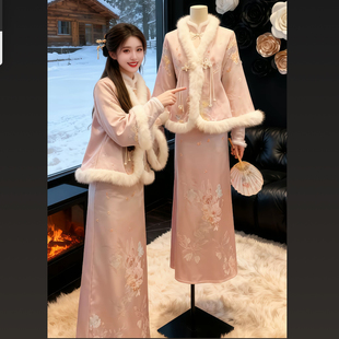 2025新款新中式套装羽绒外套加绒旗袍连衣裙两件套
