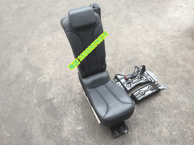 奔驰R300 R320 R350 R400 R500 W251改装加装中排儿童小座椅 支架