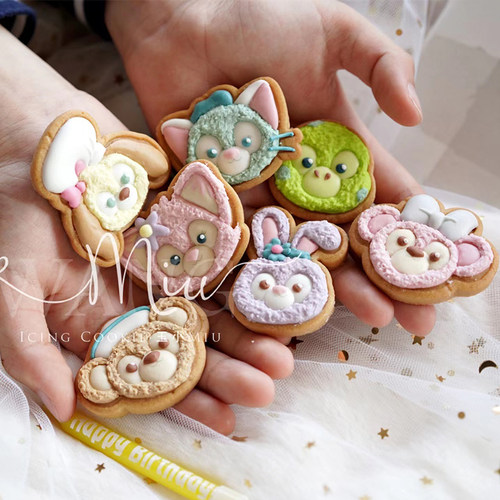新款达菲熊卡通糖霜饼干模具 雪莉玫星黛露玲娜贝儿 曲奇烘焙工具 - 封面