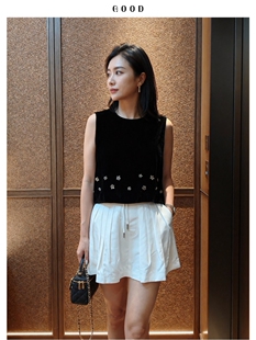 洋气减龄真丝丝绒上衣 圆领背心T恤气质百搭精致 手缝金属花朵短款