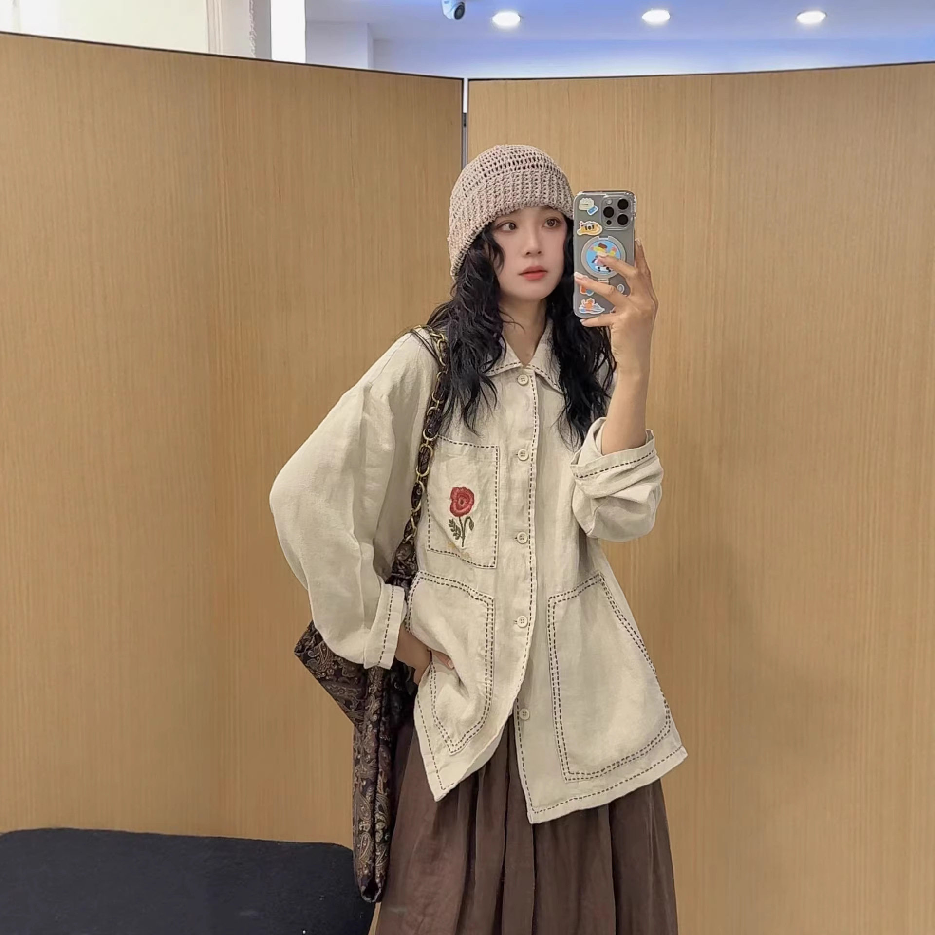 复古文艺刺绣口袋汉麻衬衫女春季新款宽松百搭明线翻领上衣外套女