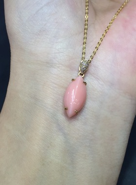 七宝珊瑚：吊坠锁骨链饰品时尚百搭18K金镶嵌钻石吊坠