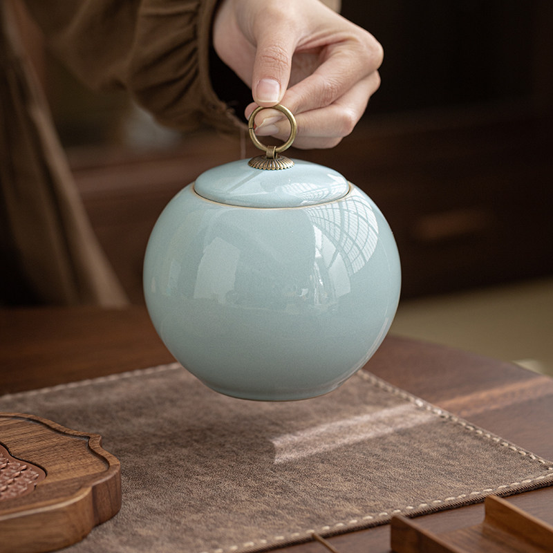 高档精品汝窑茶叶罐储茶罐普洱绿茶密封防潮陶瓷茶罐家用