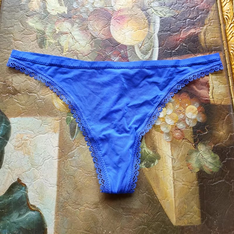 艾塔丽丝  法单艾家 精品女士内裤蕾丝边性感丁字裤适合臀围2627
