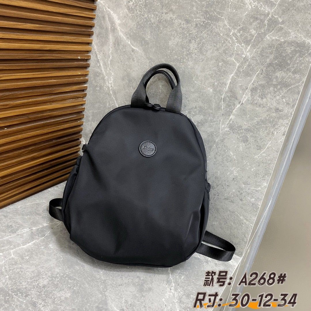 双肩包女2025新款高级感旅行包防泼水牛津布包轻便大容量牛皮背包