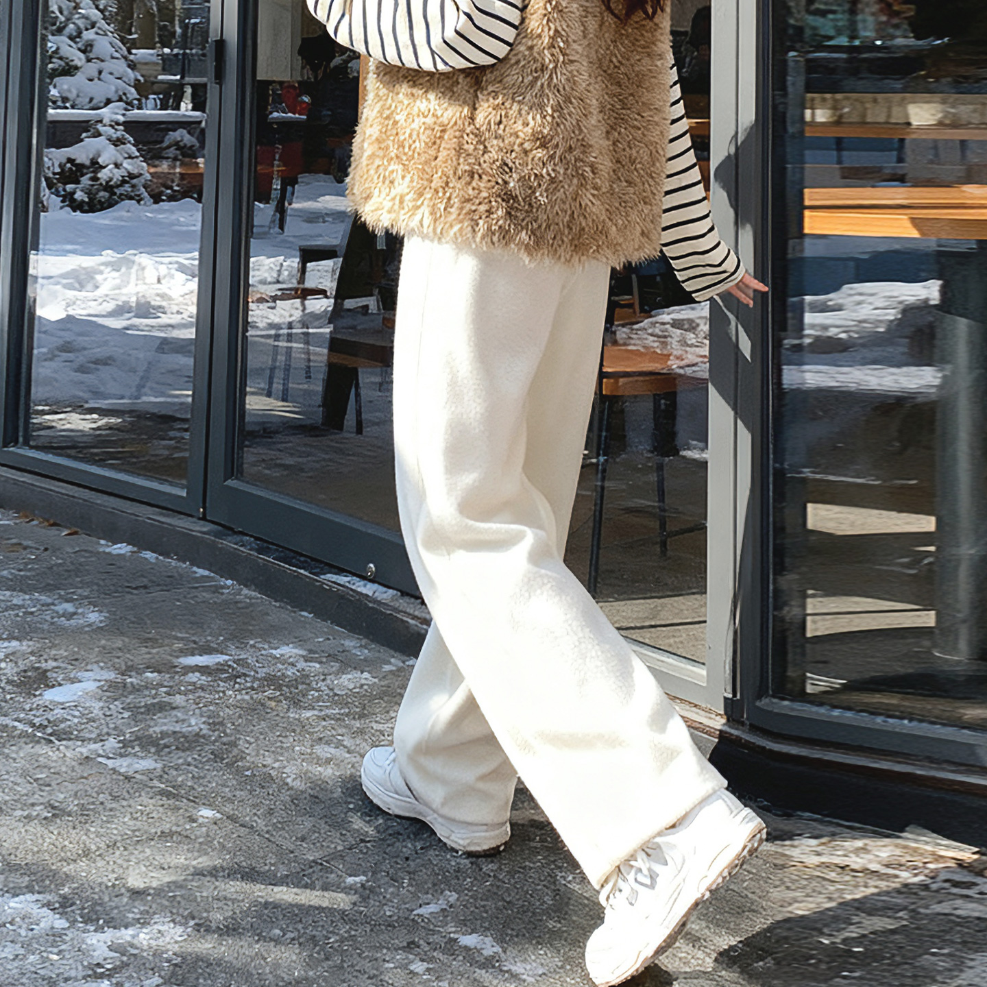 醋酸羊毛阔腿裤女秋冬季新款胖妹妹mm大码加绒加厚直筒运动卫裤子