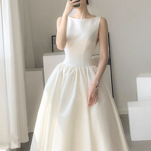 简约缎面轻婚纱晚礼服裙女名媛