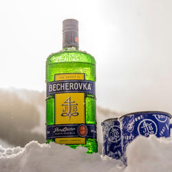 冰爵利口酒BECHEROVKA贝赫洛夫卡洋酒捷克原瓶进口女士鸡尾酒微醺