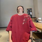 酒红色