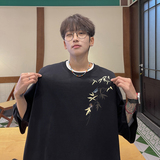 黑色