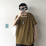 军绿色