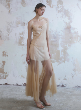 Eli Atelier 原创设计小众简约纯色ins风收腰显瘦网纱吊带连衣裙