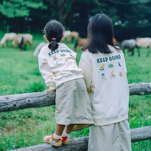 不一样亲子装秋装卫衣2025新款一家三口四口母子母女装全家福外套