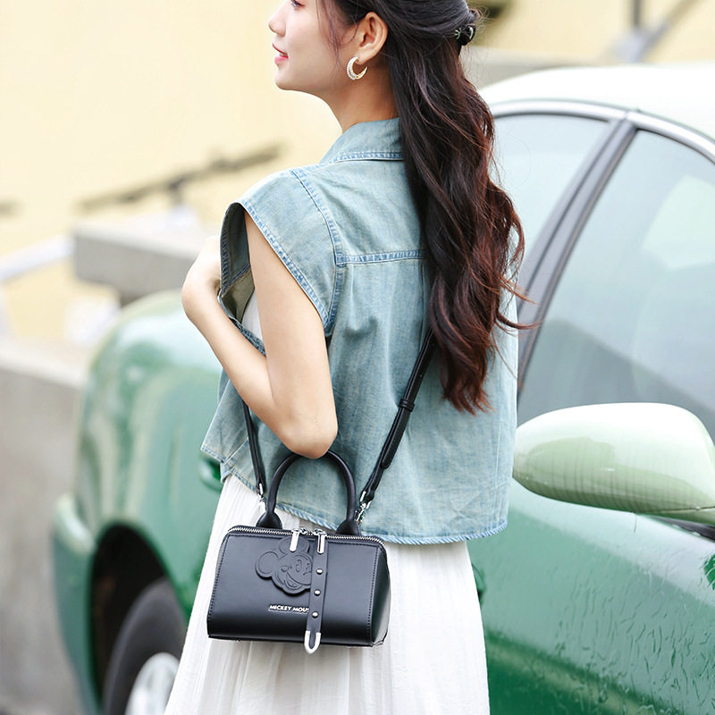 时尚学院女士手拎包单肩斜挎小包包皮质迪士尼轻奢优雅少女手提包