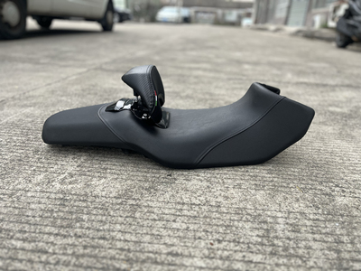 适用于本田NX400春风450MT800X宝马F750800850GS坐垫改装腰靠凯威