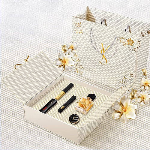 YS小金条口红1966唇釉自由之水香水气垫彩妆套装礼盒送人生日礼物