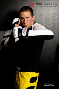 包邮！泰国Fairtex分指拳套 泰拳用品 FGV17三色 真皮 MMA