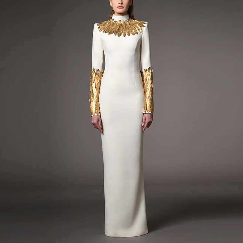 修身金色羽毛装饰长裙礼服连衣裙