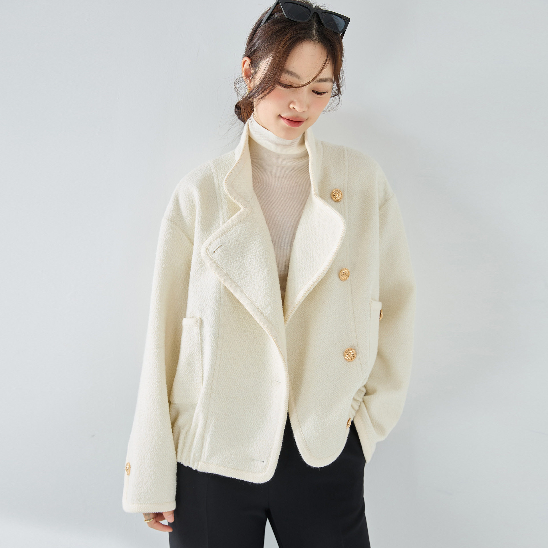 白色圈圈羊毛呢外套设计感宽松夹克上衣女15465