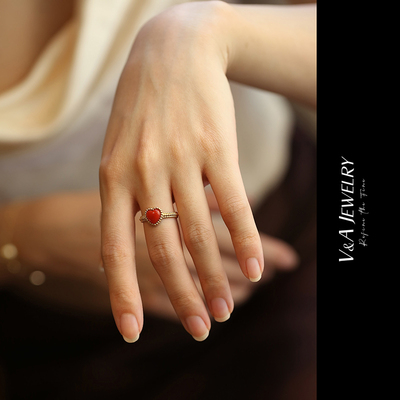 VA珠宝限量爱心天然戒指独家