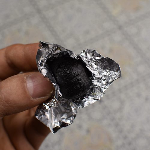 【阿静磨坊】黑芝麻黑米黑豆黑枸杞黑桑葚粉+蜂蜜做的丸子球198克 - 封面