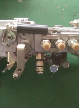 朝柴4102带增压高压油泵柴油泵燃油泵总成4AD105Z228  4AD105Z229