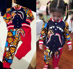 潮牌APE童男女春秋宝宝外套棉服套装 纯棉冬加厚 棒球服鲨鱼鸳鸯裤