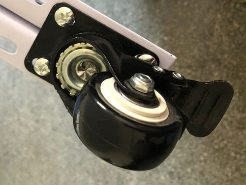 深圳轮子鸿宇铁结实耐用