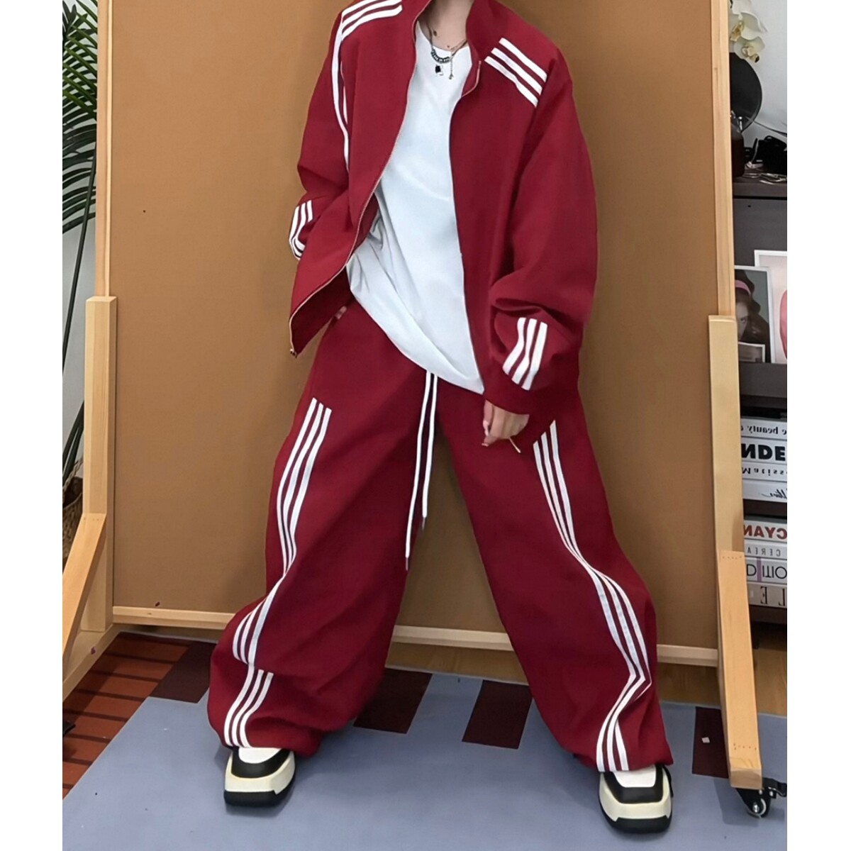 现货男女三条杆休闲运动裤8687p45,女装休闲裤,星座517-5