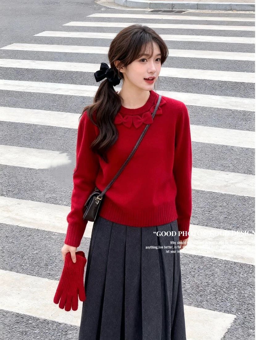 绵羊毛蝴蝶结圆领套头毛衣女2025新款冬时尚百搭针织羊毛衫