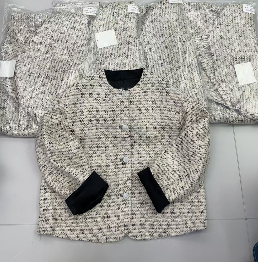 欧洲站2026春季新款欧货时尚休闲百搭显瘦圆领小香风外套女,女装/女士精品,短外套,淘宝优惠券,粉丝福利购,淘宝优惠卷