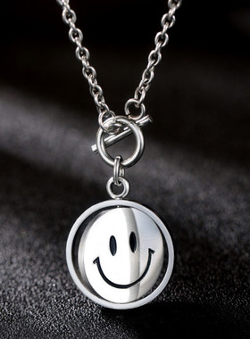 可旋转笑脸项链男潮莫比乌斯环钛钢小众高级感嘻哈抖音百搭项链女