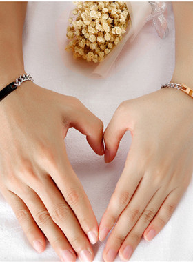 欧美速卖通热销光面手饰钛钢情侣手链个性高中生情人节礼物不变色