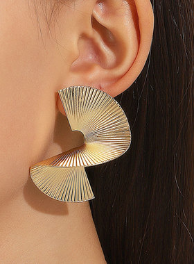 Women Earring Ear Stud Gifts个性气质扇形亮片耳环跨境时尚耳饰