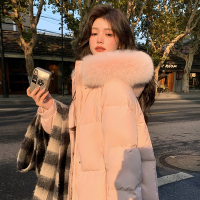 高级感长款连帽狐狸毛羽绒服