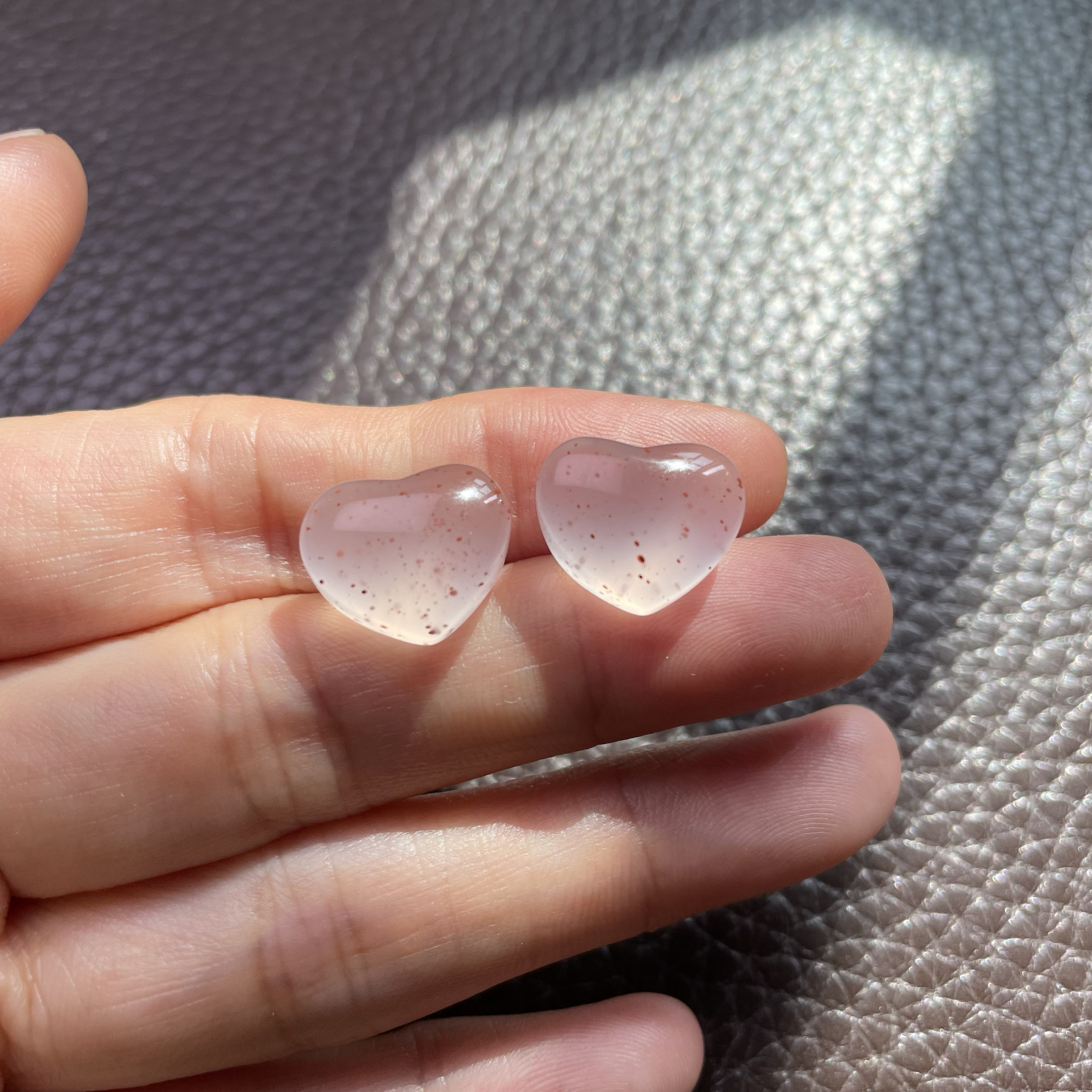 冰飘南红爱心裸石满天星爱心一对