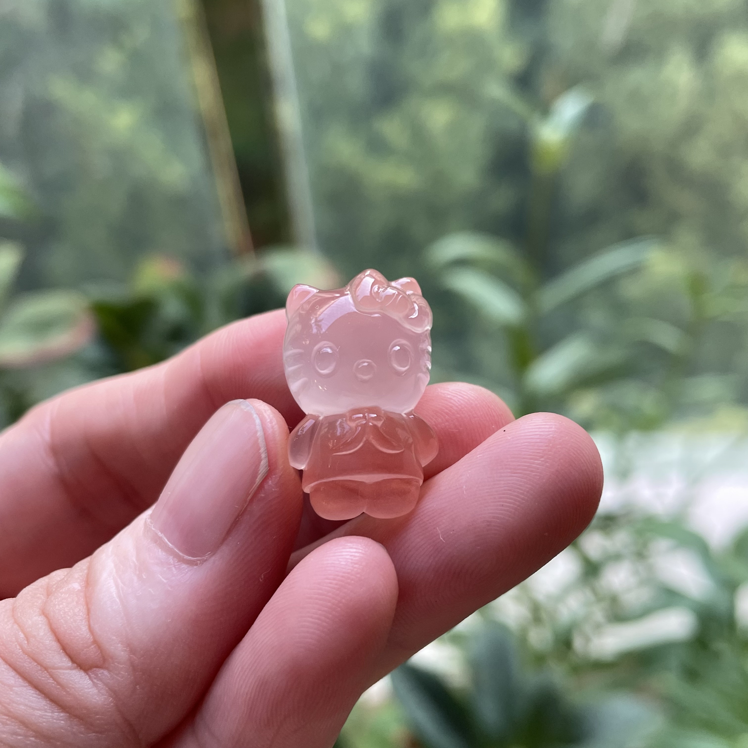 天然南红原矿小猫咪俏色巧雕可爱吊坠