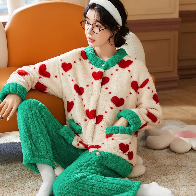 女珊瑚绒可爱睡衣家居服