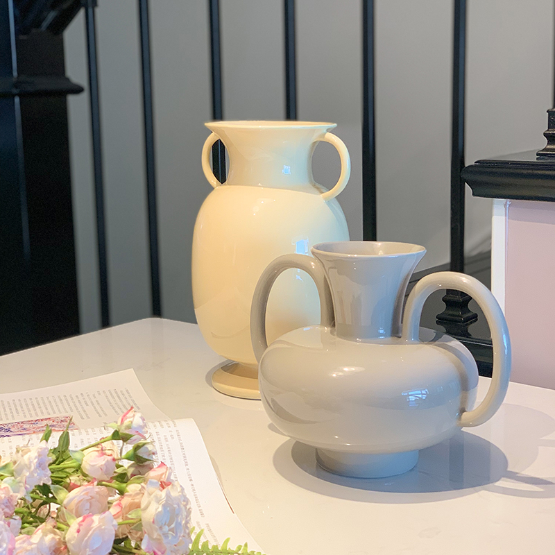 古希腊双耳陶瓷花瓶奶黄色双提手