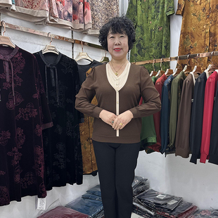 中年妈妈早春打底衫2024新款洋气假两件套40岁50长袖雪纺袖小衫薄