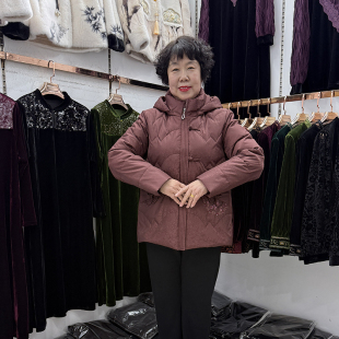 连帽羽绒服外套小个子厚实保暖奶奶装 高档中老年妈妈冬季 绣花大码