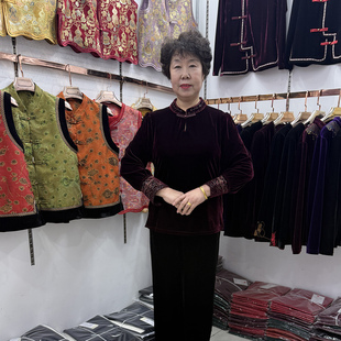 中年妈妈春秋新款丝绒刺绣长袖打底衫女2026立领改良旗袍洋气小衫