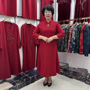 高端立领妈妈参加婚礼时尚连衣裙女中长丈母娘嫁女儿秋冬礼服新品