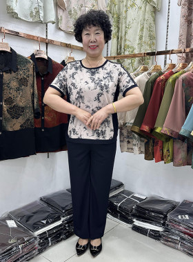 中老年妈妈夏装休闲洋气运动套装