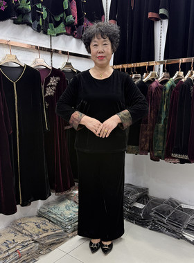中老年妈妈秋装新品圆领丝绒长袖t恤衫2025年休闲拼色套装+阔腿裤