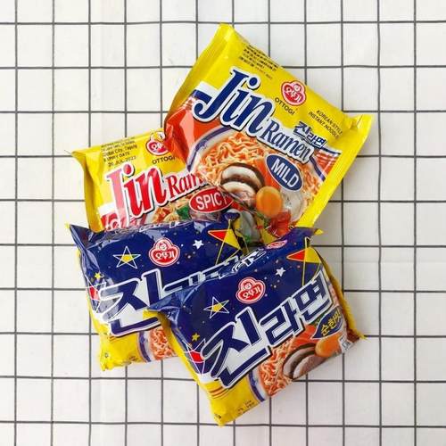 韩国不倒翁海鲜芝士方便面炸酱面