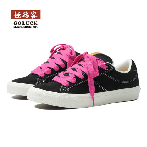 极路客熊系列复古极简滑板鞋